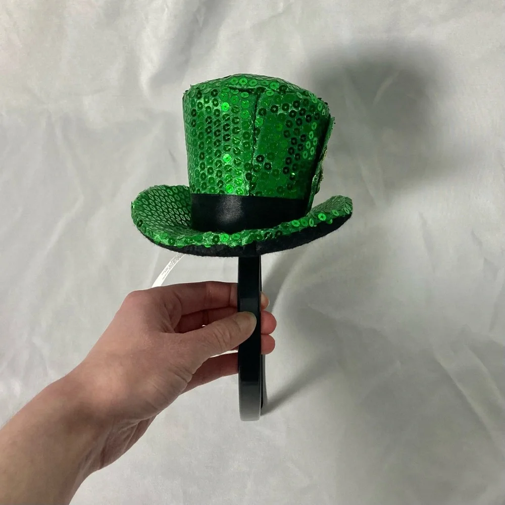 Saint Patrick’s Day Four Leaf Shamrock Clover Green Sequined Top Hat Headband